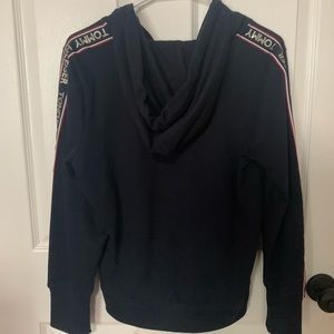 Women’s Tommy Hilfiger zip up sweatshirt, size S
